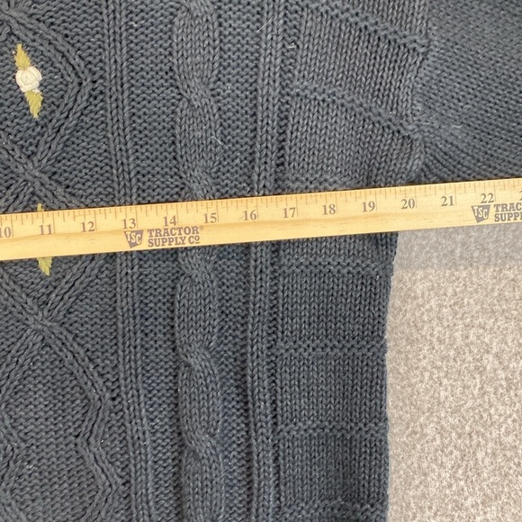 Vintage Victoria Jones cable knit sweater black with white rosettes sweet chunky - Picture 7 of 11